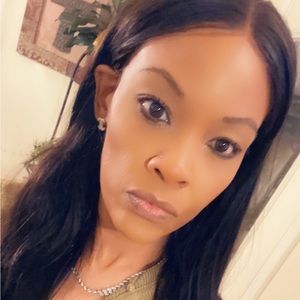 Meet your Posher, Shanee